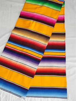 Farvestrålende Mexicansk Tæppe i Sommer Farver